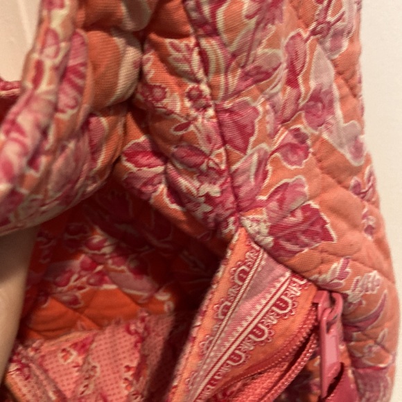 Vera Bradley Crossbody Pink Purse - Picture 5 of 11